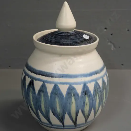 Hanmer pottery lidded container - small glaze flaw on lid H-250 D-160