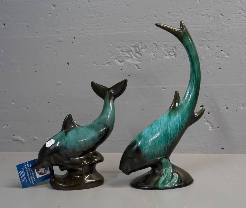 2 Blue Mountain pottery figures - leaping dolphin (with original hang tag and sticker) and leaping fish H-300 Image 1++