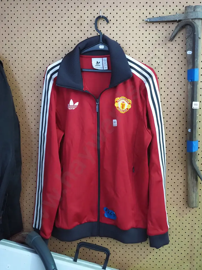 Adidas Manchester United size 2XXL jacket Image 1++