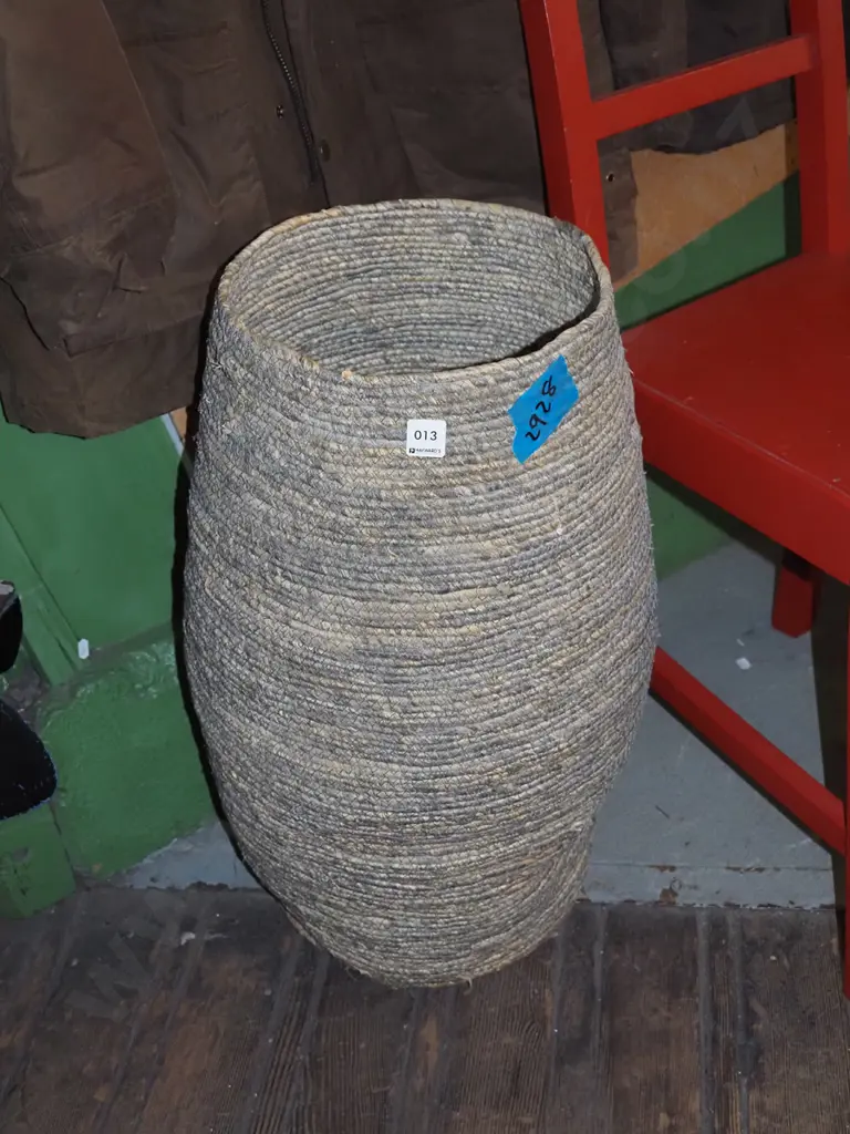 seagrass laundry hamper Image 1++