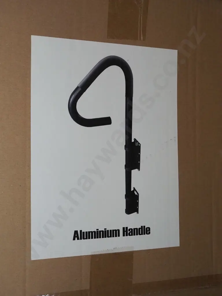 as-new spa pool grab rail/handle Image 1++