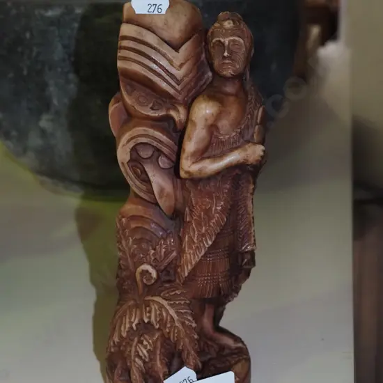 composite figurine H-210