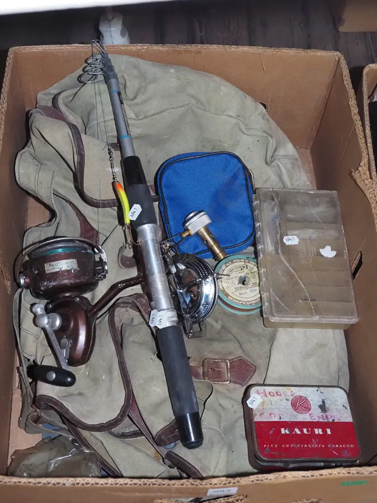 box; fishing bag, rod, reel etc Image 1++