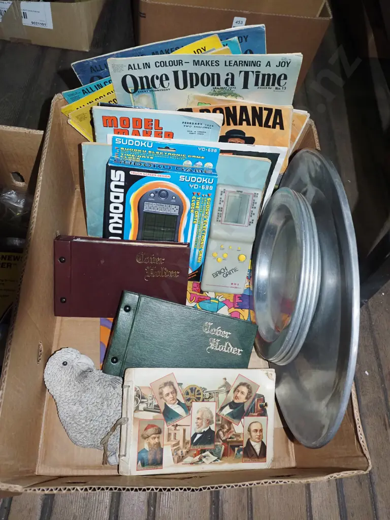 box; alloy ashet and plates, 2x first day cover albums, magazines etc Image 1++