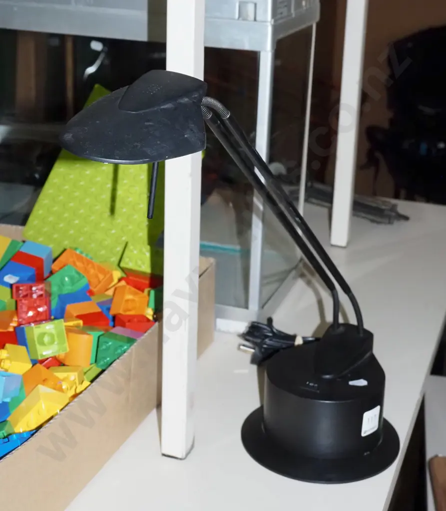 halogen desk lamp Image 1++