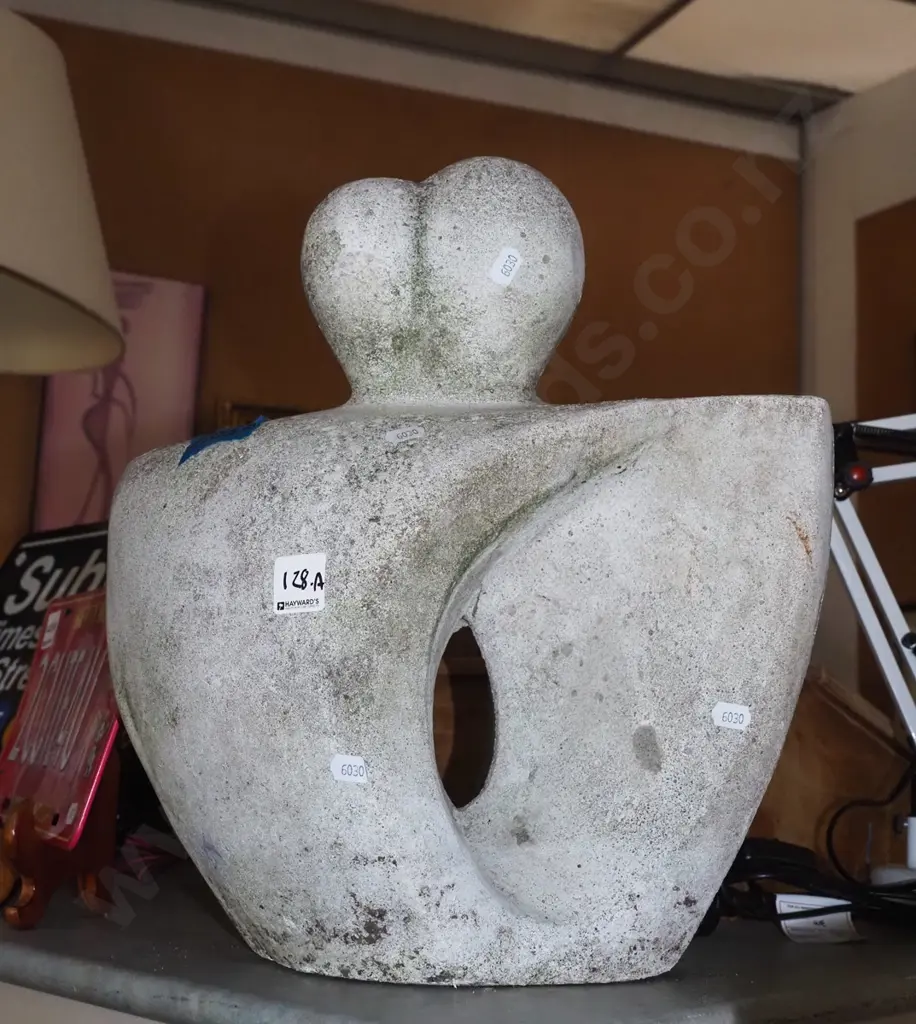 cast sandstone garden ornament H-370 Image 1++