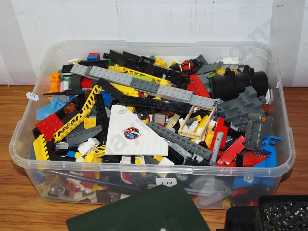 tub of Lego Image 1++