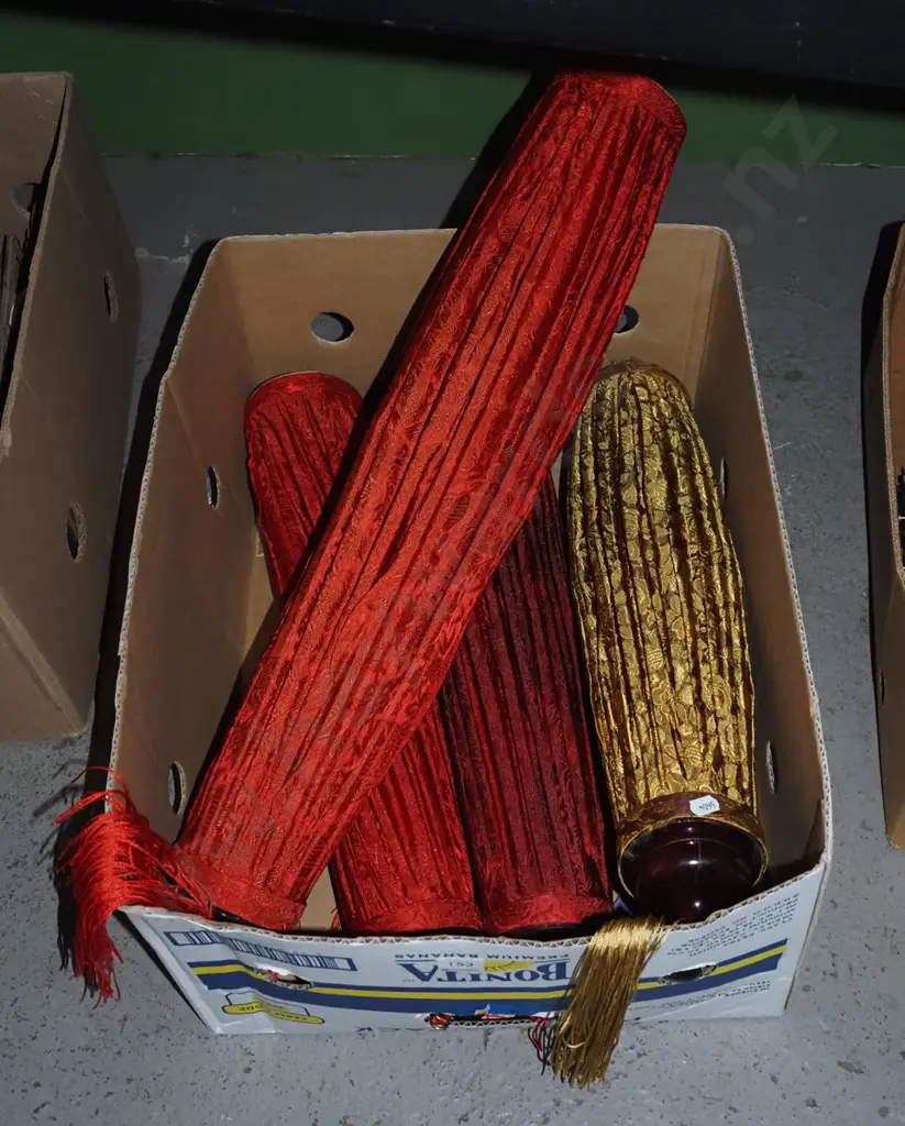 box of Chinese lanterns Image 1++