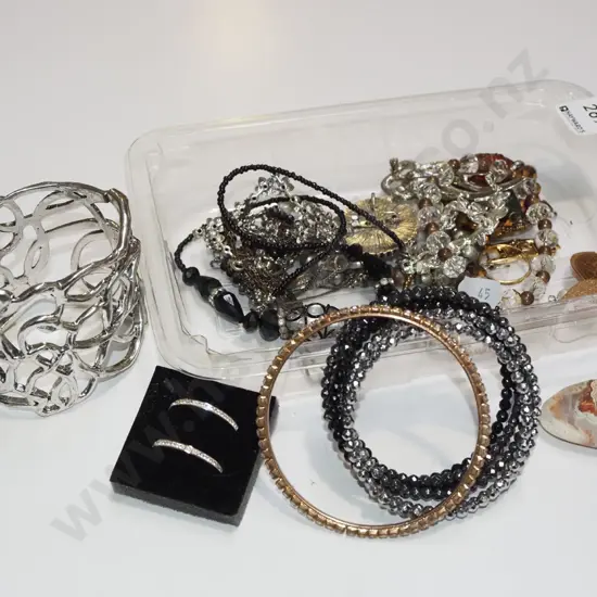 tray of costume jewellery