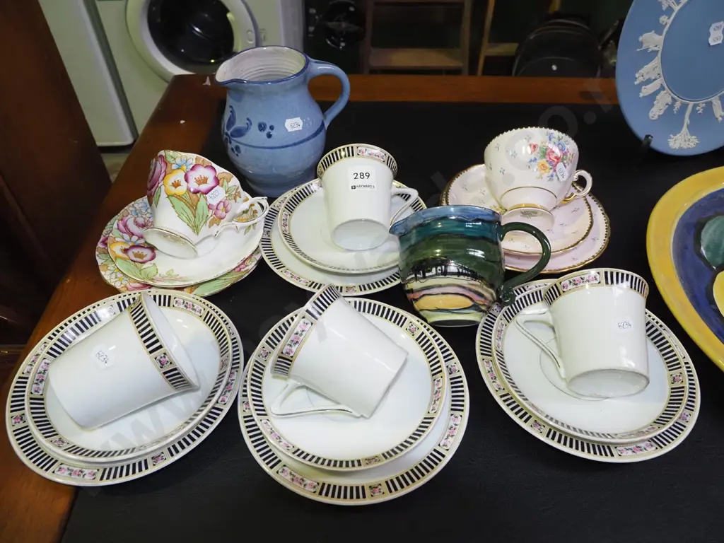 6x trios, 2x creamers Image 1++
