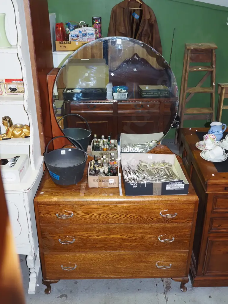oak 3 drawer mirror back dresser H-1500 W-920 D-430 Image 1++