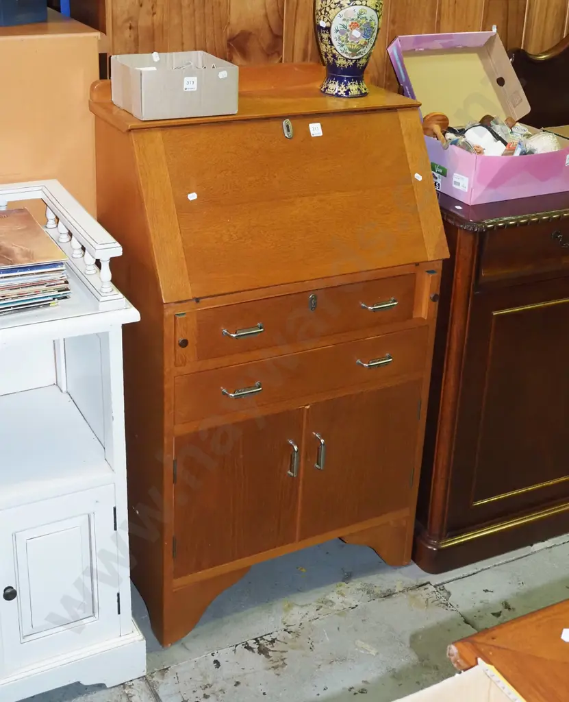 oak 2 door 2 drawer drop front writing desk H-1120 W-640 D-370 Image 1++