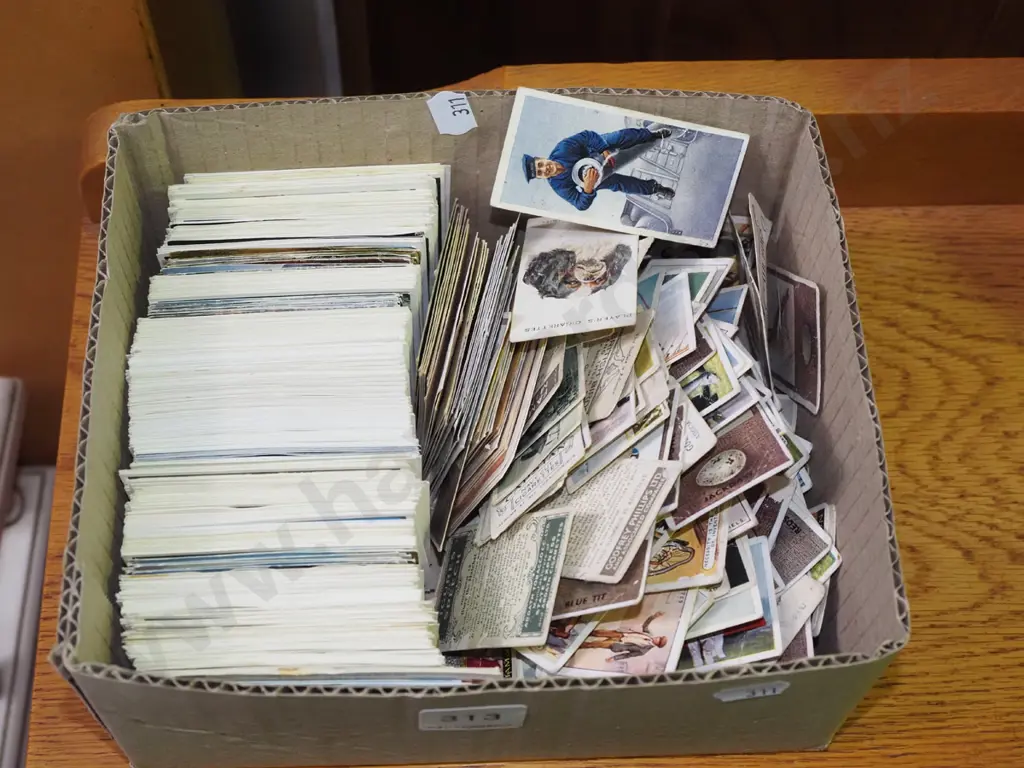 box of cigarette and other other collector cards Image 1++