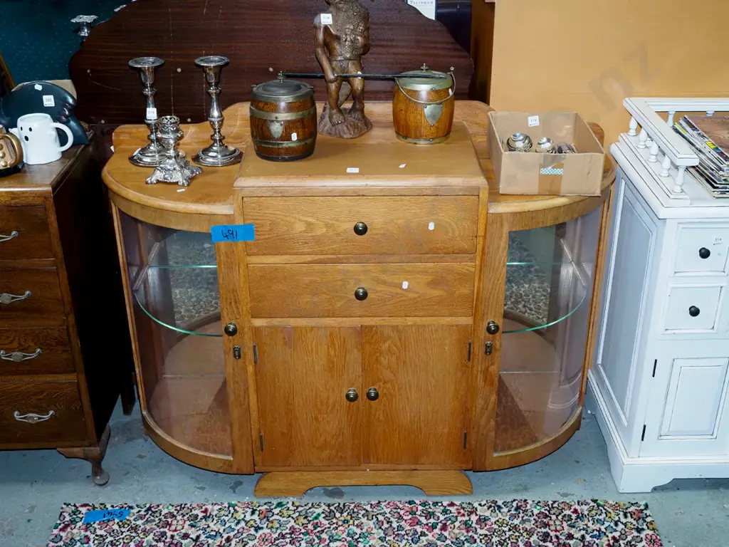 oak deco china cabinet/sideboard with 2 curved perspex side doors - varnish needs attention Image 1++