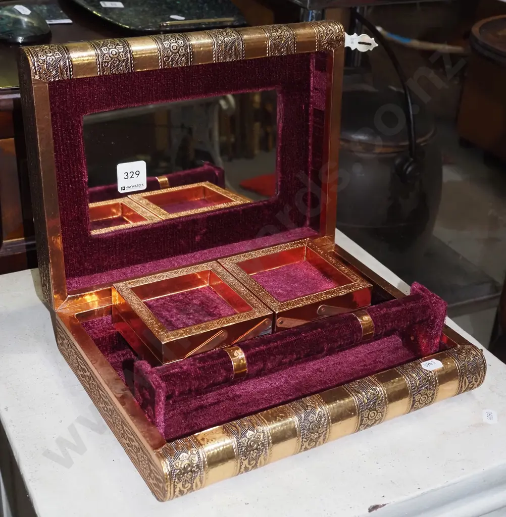 pressed copper jewellery box Image 1++