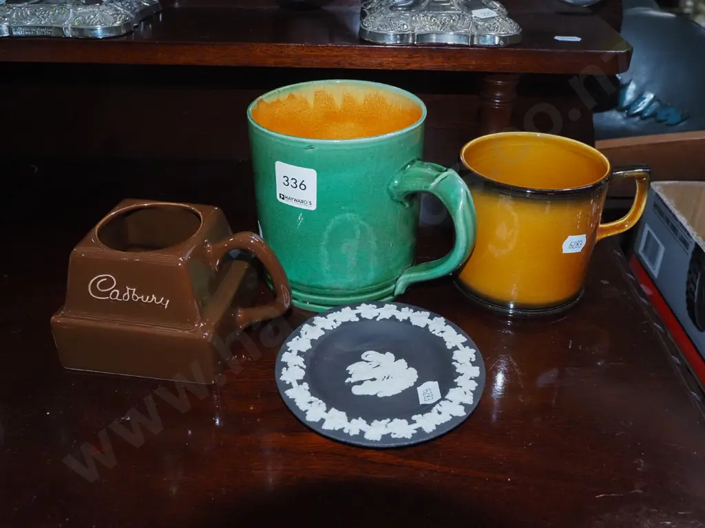 large green ceramic beer mug, Crown Devin frog coffee mug etc Image 1++