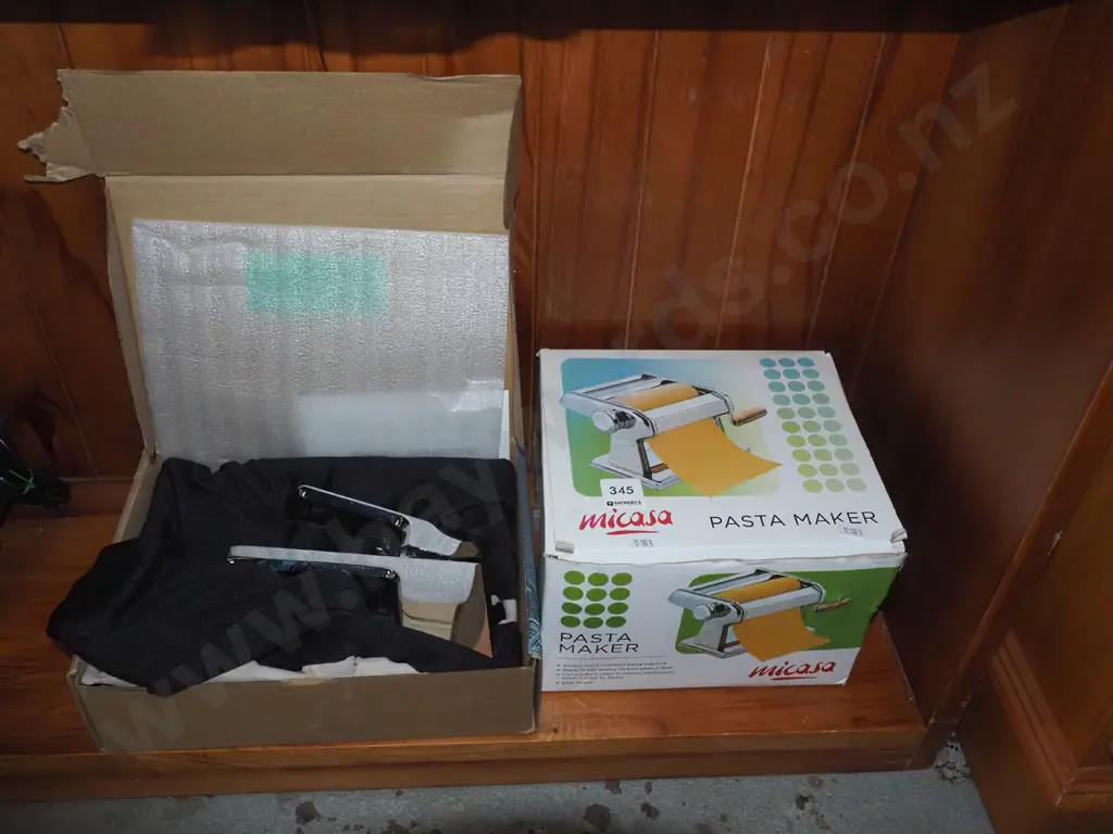 pasta maker, Methven tap Image 1++