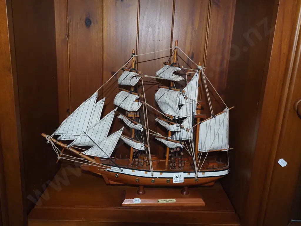 model of the Cutty Sark H-380 Image 1++