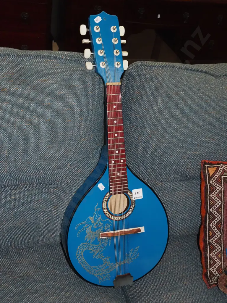 unbranded mandolin Image 1++