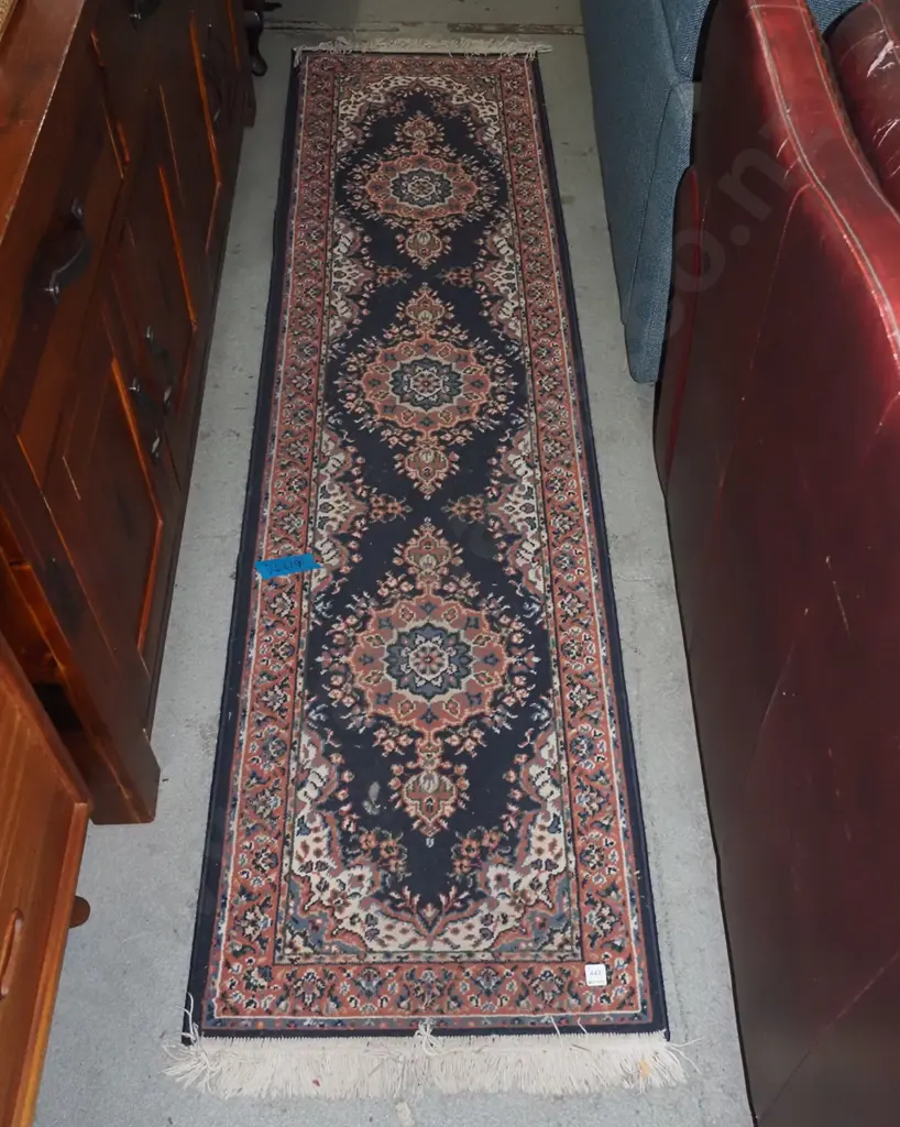 acrylic floor runner L-2300 W-600 Image 1++