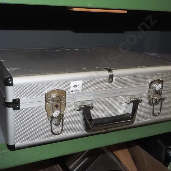 aluminium equipment/suitcase