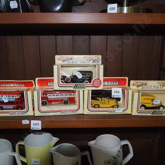 5x boxed model Days Gone vehicles