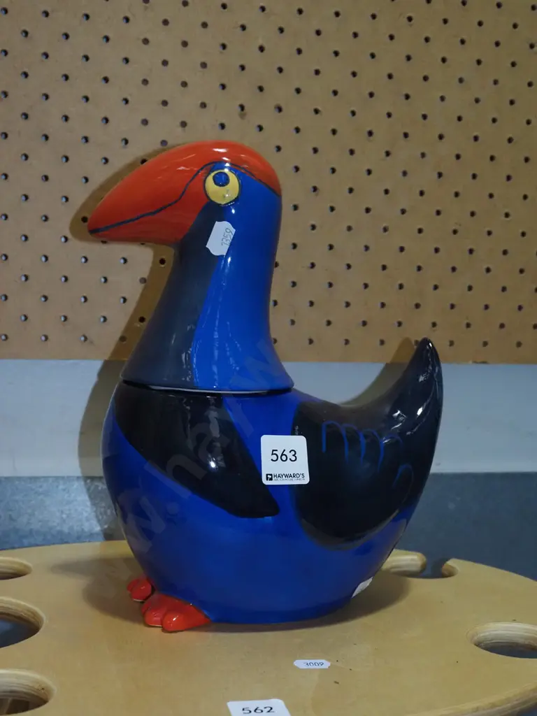 ceramic pukeko storage container  Image 1++