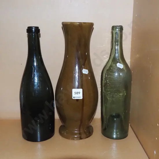 2x glass bottles, pottery vase H-300