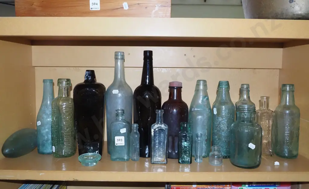 shelf; vintage bottles Image 1++