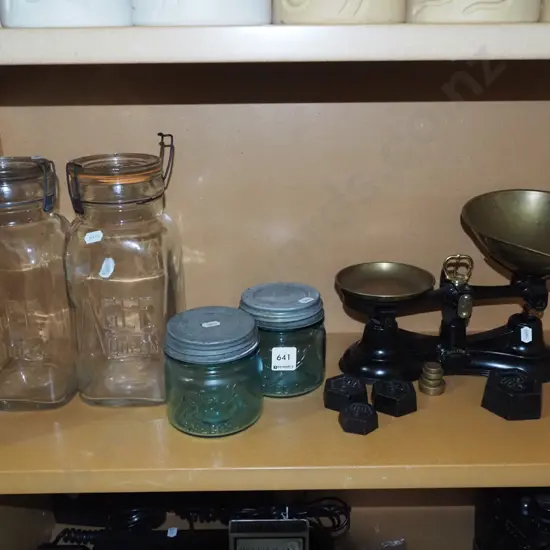 balance scales, 4 canisters