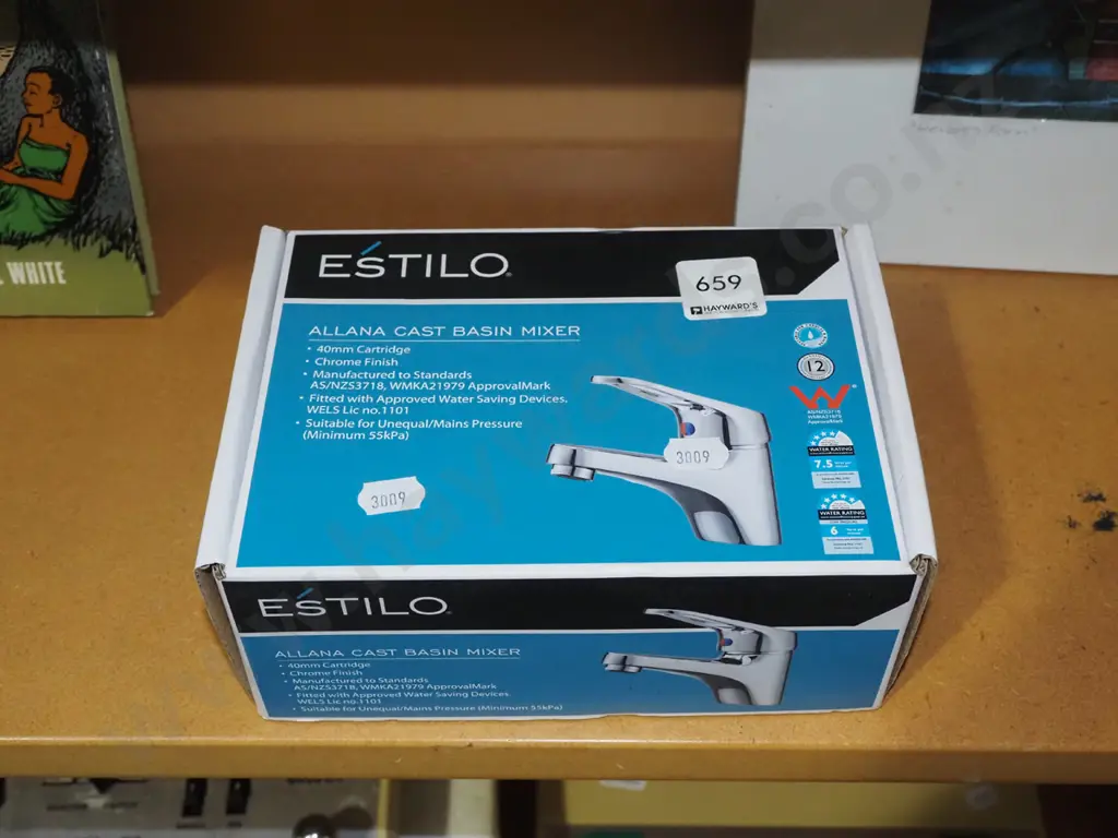 Estilo cast basin mixer Image 1++