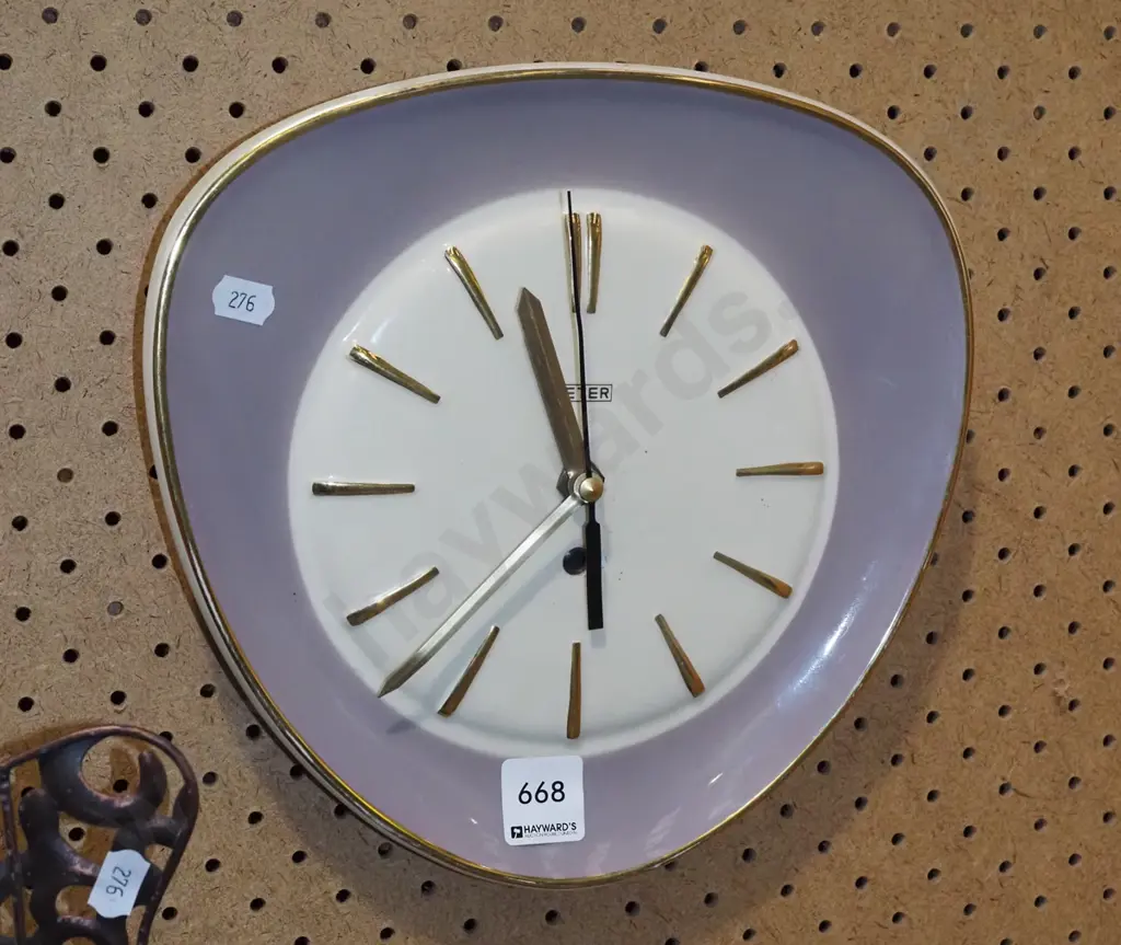retro ceramic Peter wall clock Image 1++