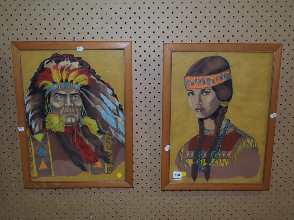 2x mixed medias - portraits - yellow dots Image 1++