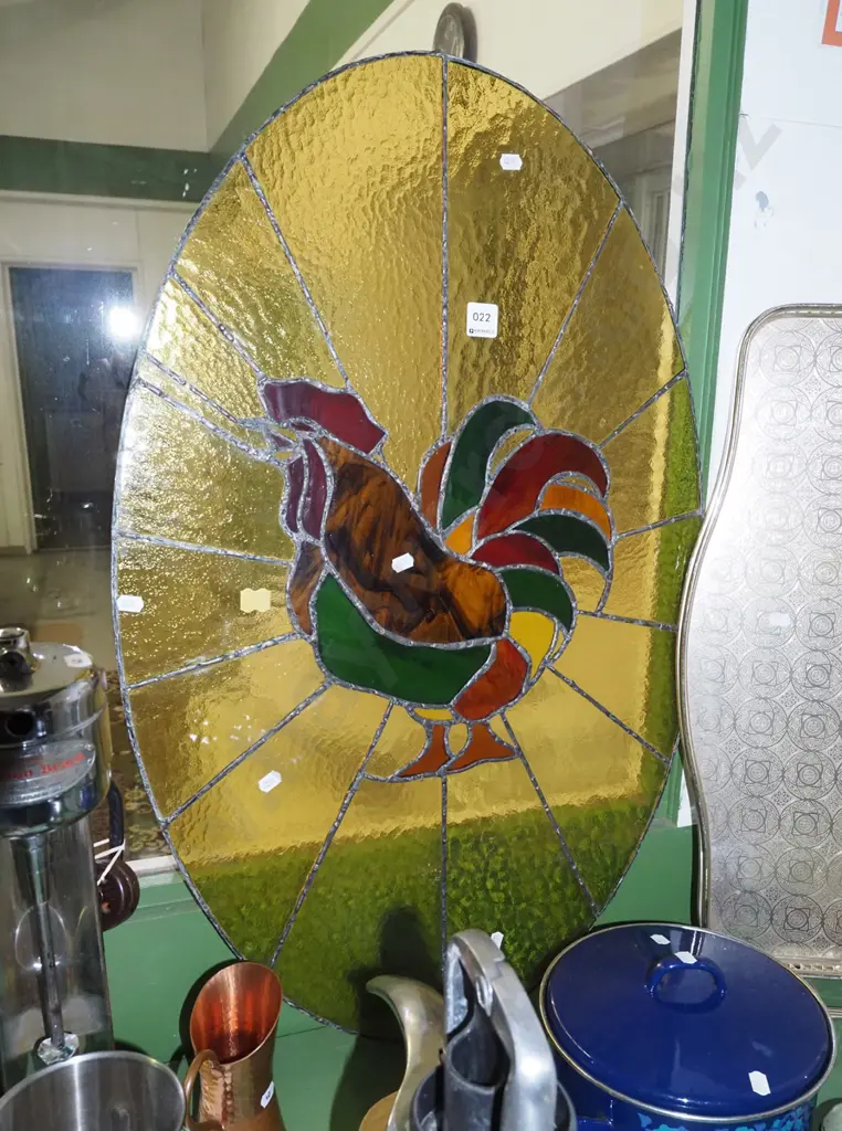 oval leadlight glass panel with rooster image - some cracks to 1 pane H-790 Image 1++