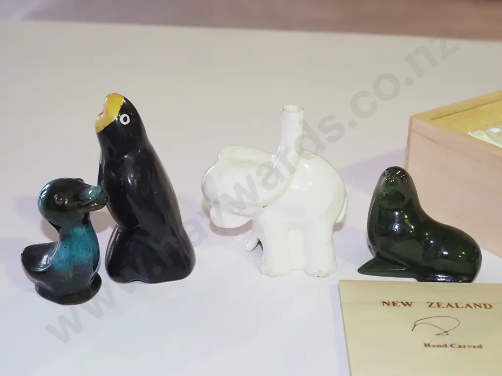 carved greenstone seal figurine, vintage pie funnels, small Blue Mountain duck Image 1++