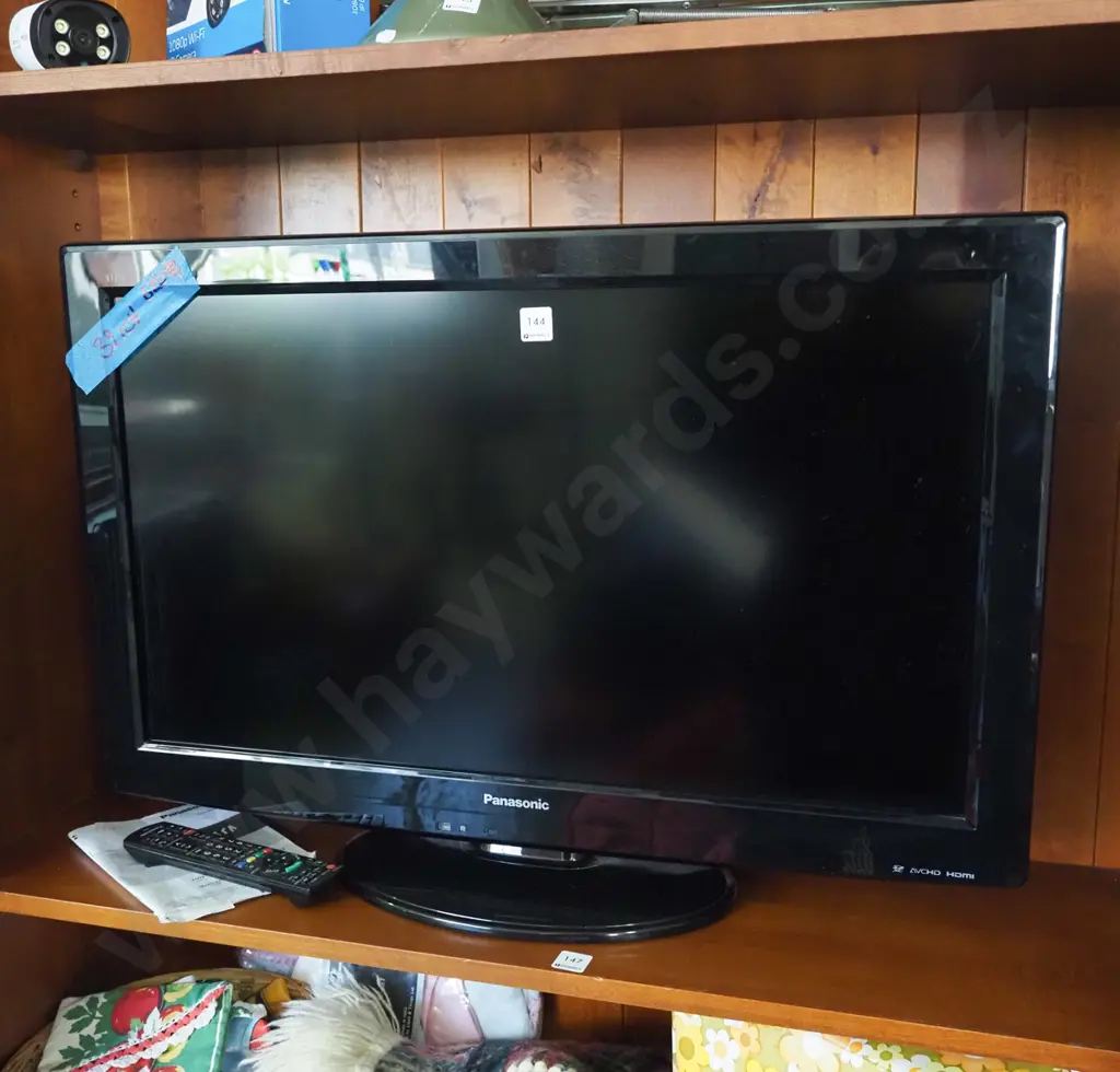 Panasonic Viera 32" TV Image 1++