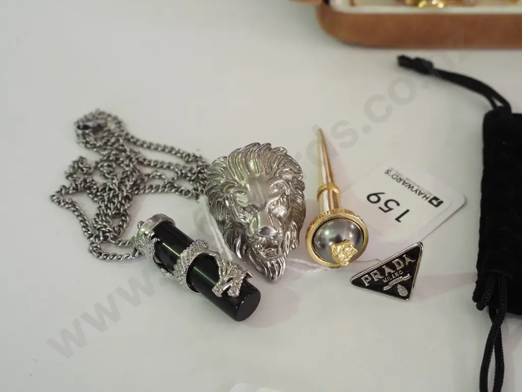 ring, pendant etc Image 1++