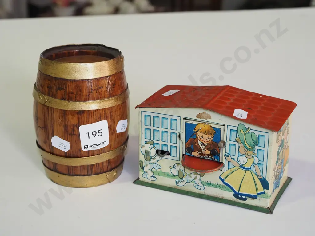vintage tin money box, small wooden barrel H-120 Image 1++