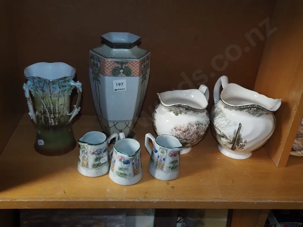 shelf; jugs, 2x vases Image 1++