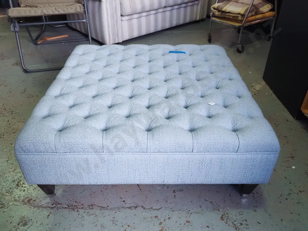 deep buttoned teal upholstered ottoman H-400 W-1000 D-1000 Image 1++