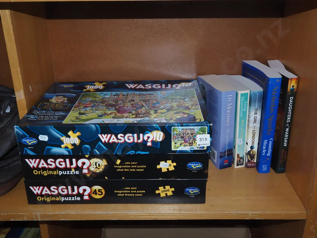 various books 3 wasgij puzzles Image 1++