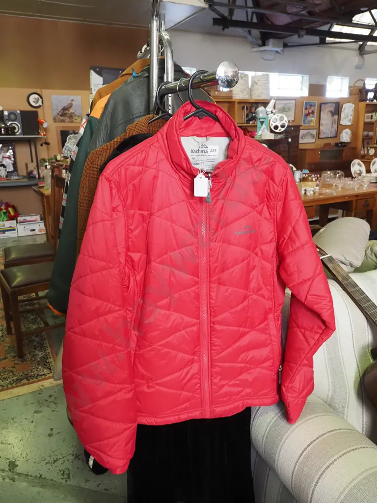 Kathmandu size 16 Insu Lite jacket Image 1++