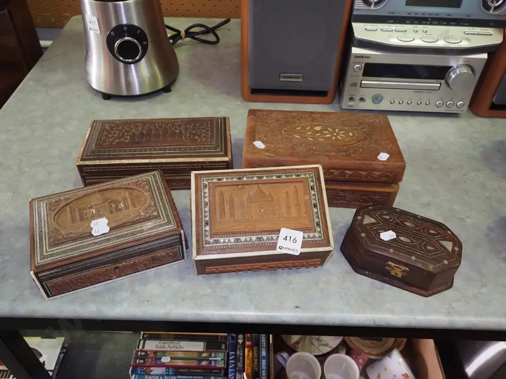 5x carved trinket boxes - some damage Image 1++