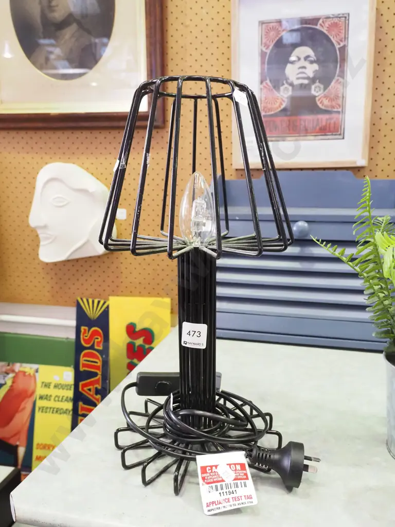 wrought metal desk lamp Image 1++