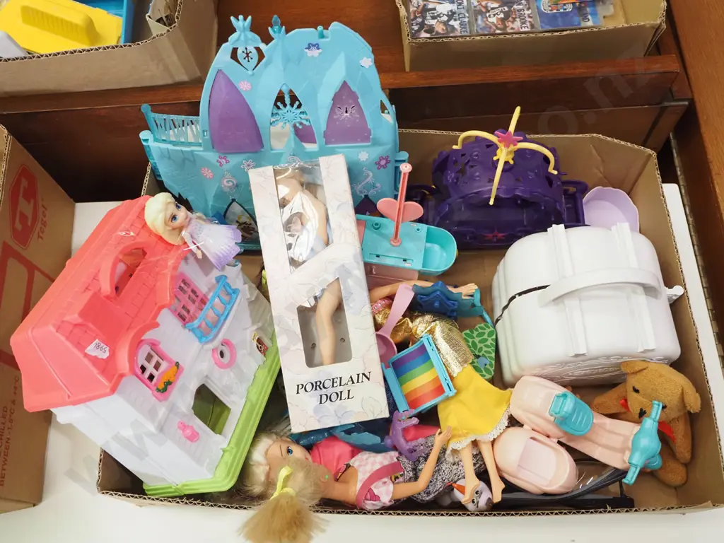 box of children's toys; dolls, teddy bear etc Image 1++