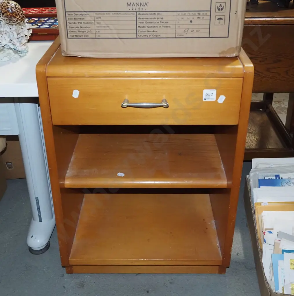 rimu single drawer bedside cabinet Image 1++