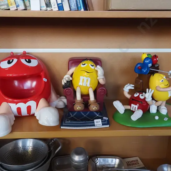 3x M&M promotional toys