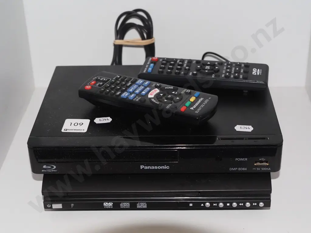 2x DVD players Image 1++