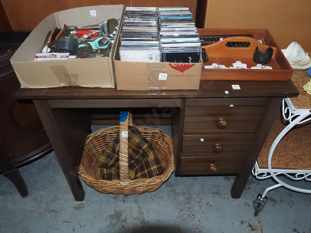 mdf faux wood 3 drawer study desk H-760 W-950 D-450 Image 1++