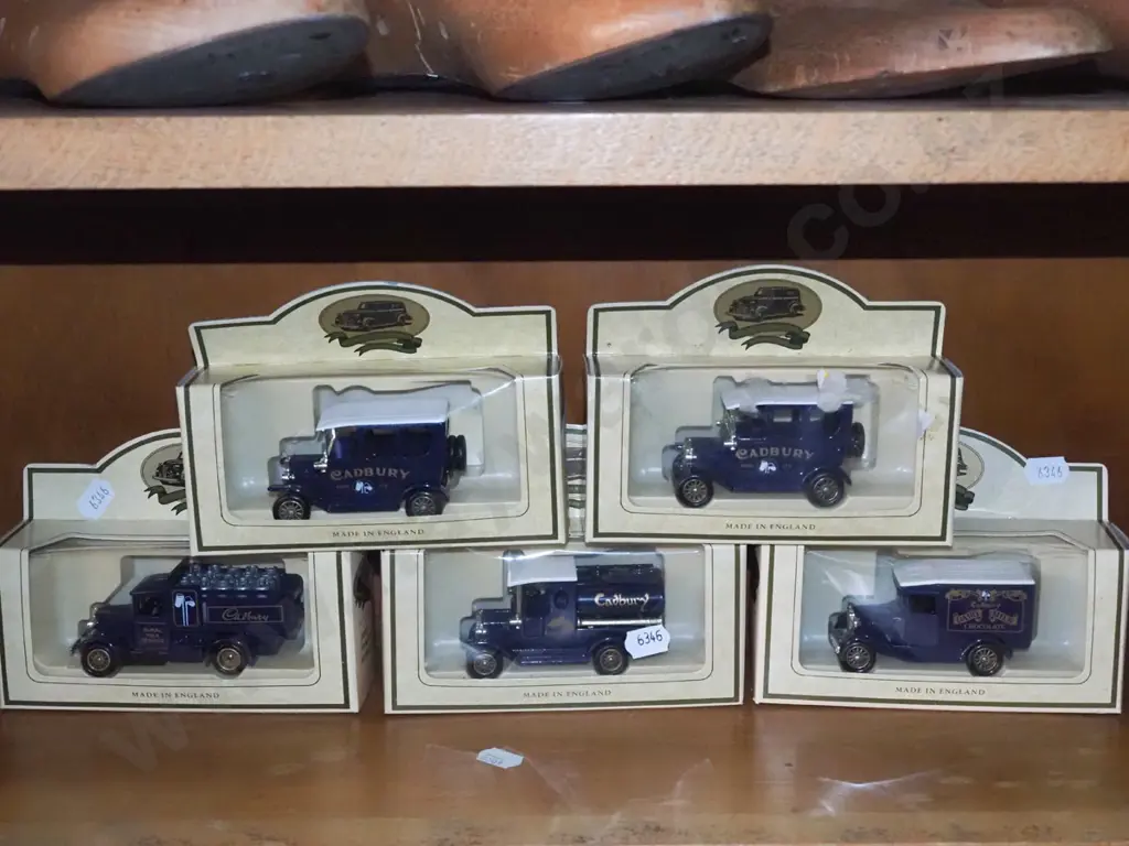 5x Cadbury models of yesteryear Image 1++